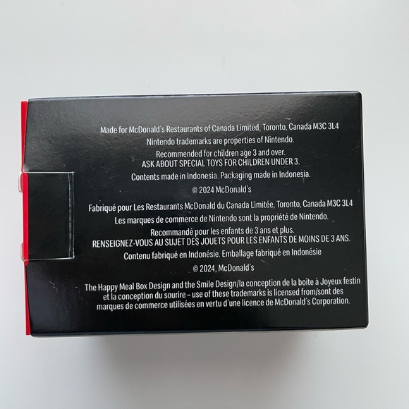 2024 McDonald's Happy Meal Toy, Gold Mario from Mario Kart 8 Deluxe - Picture 3 of 5